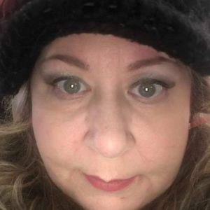 Meet your Posher, Brenda